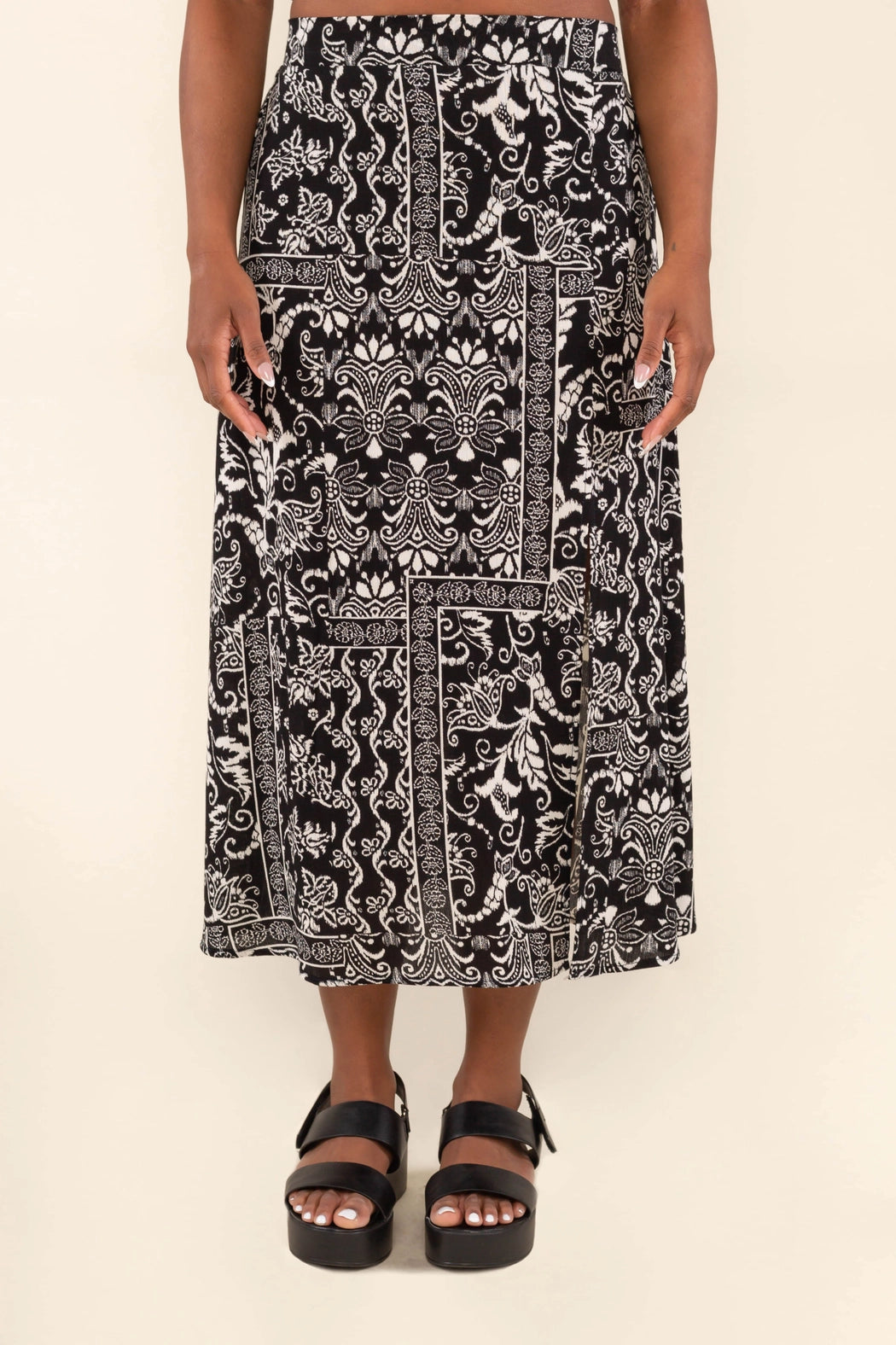 Woven Print Slit Skirt