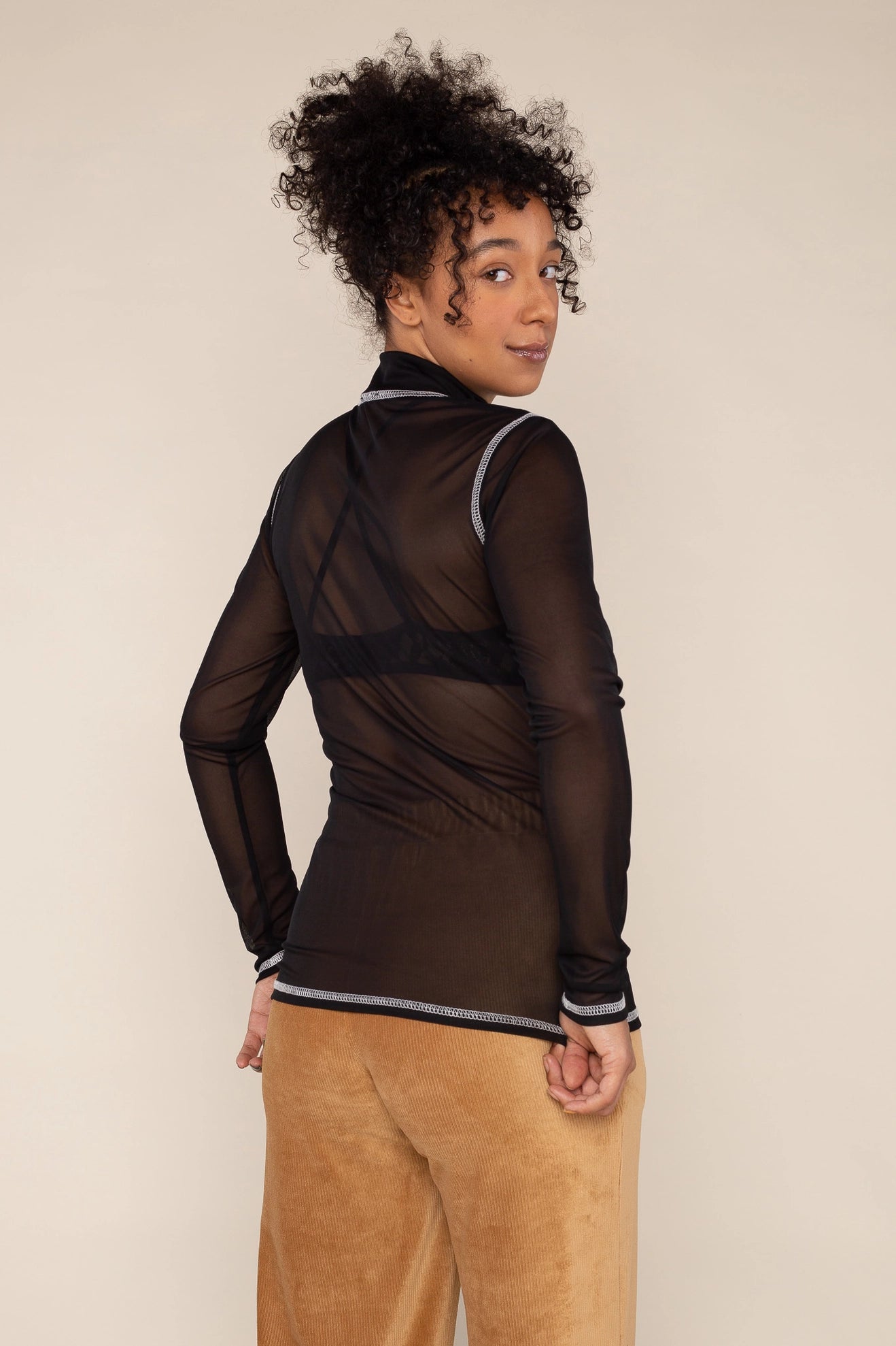 Contrast Mesh Top