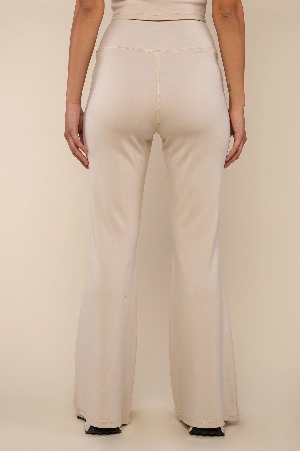 Ultra Luxe Flare Pant