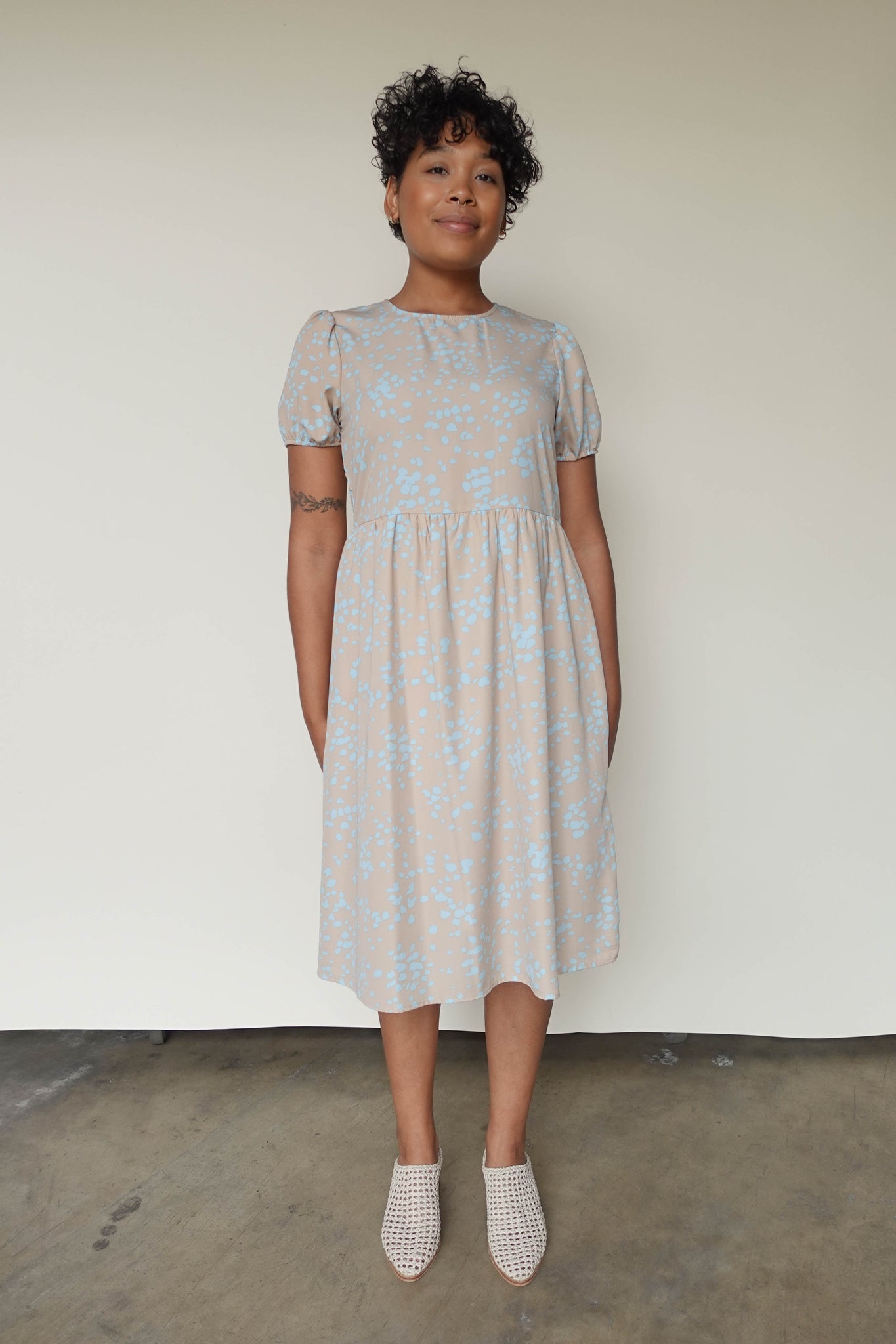 Puff Sleeve Midi Dress - Taupe