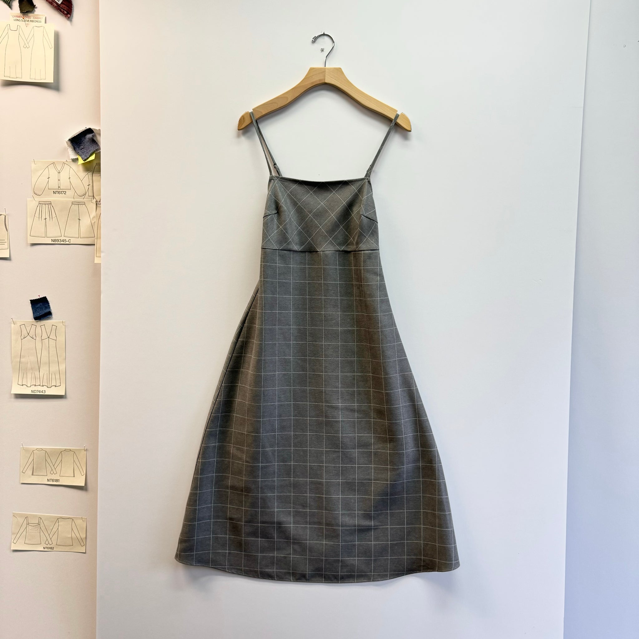 Cala Plaid Dress - Grey/White