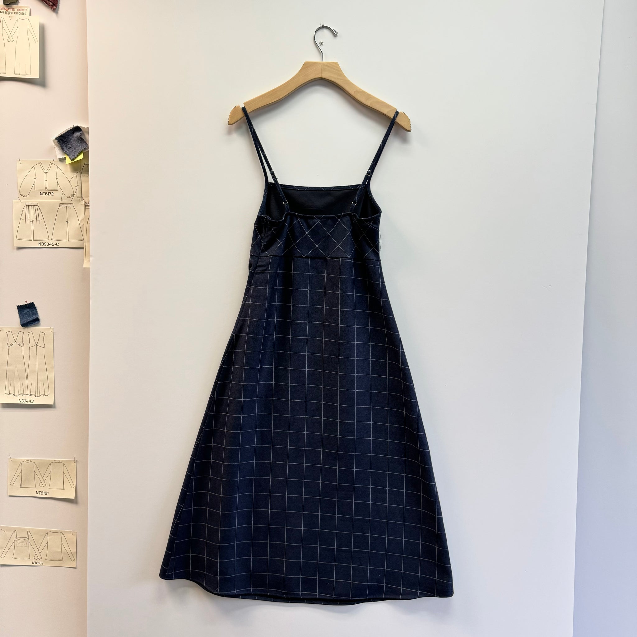 Cala Plaid Dress - Navy/White