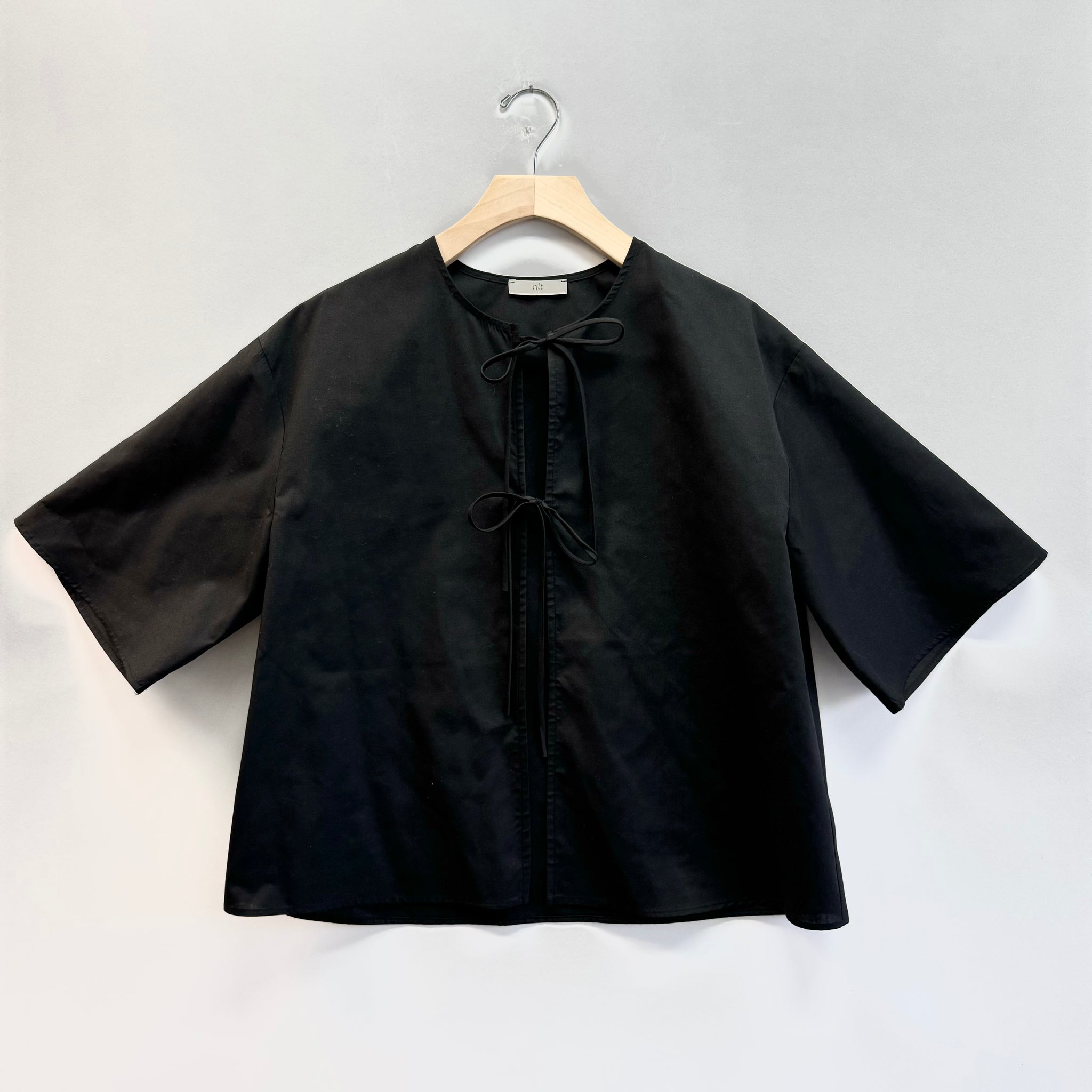 Tie Front Poplin Short Sleeve Top - Black