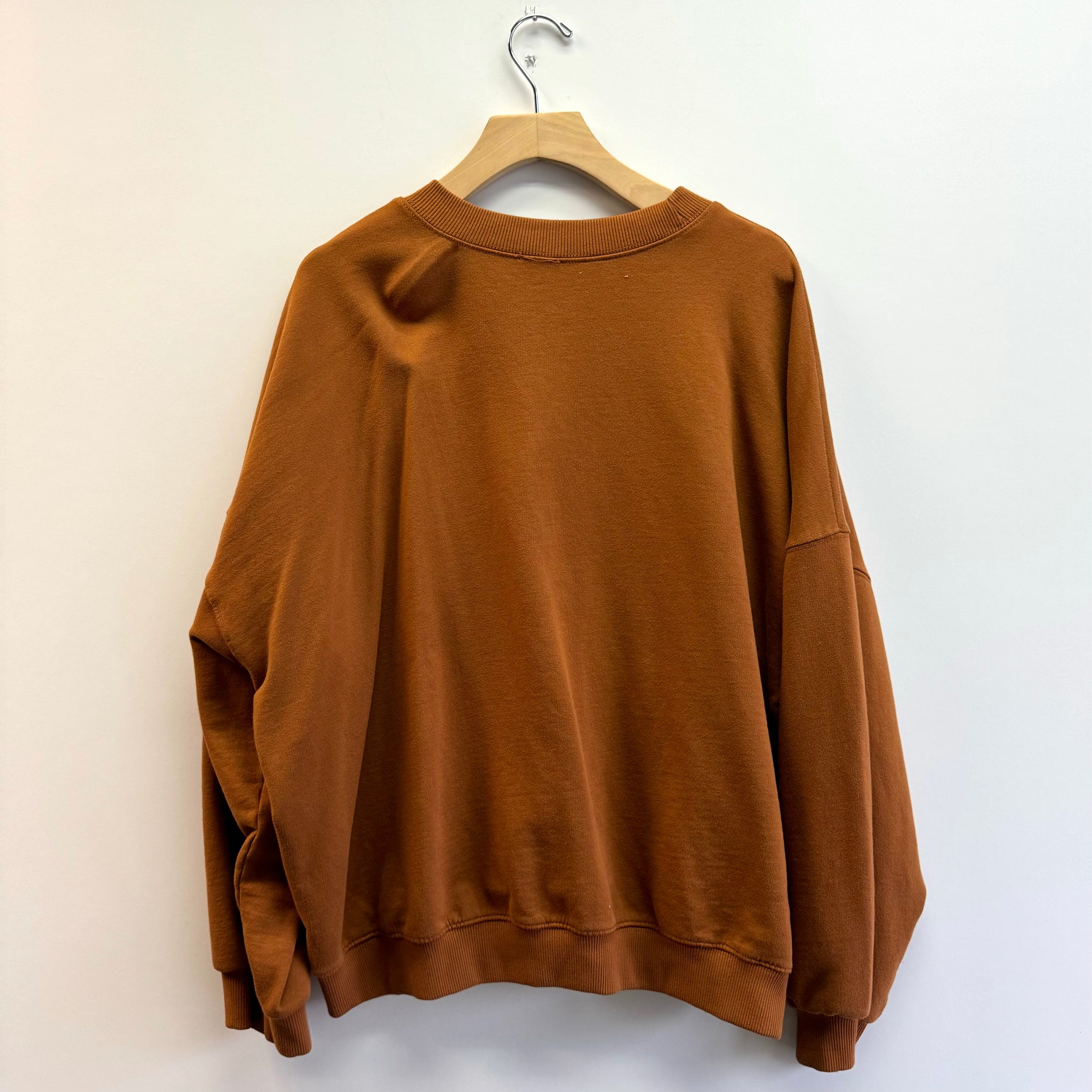 Fleece Crewneck Sweatshirt - Camel