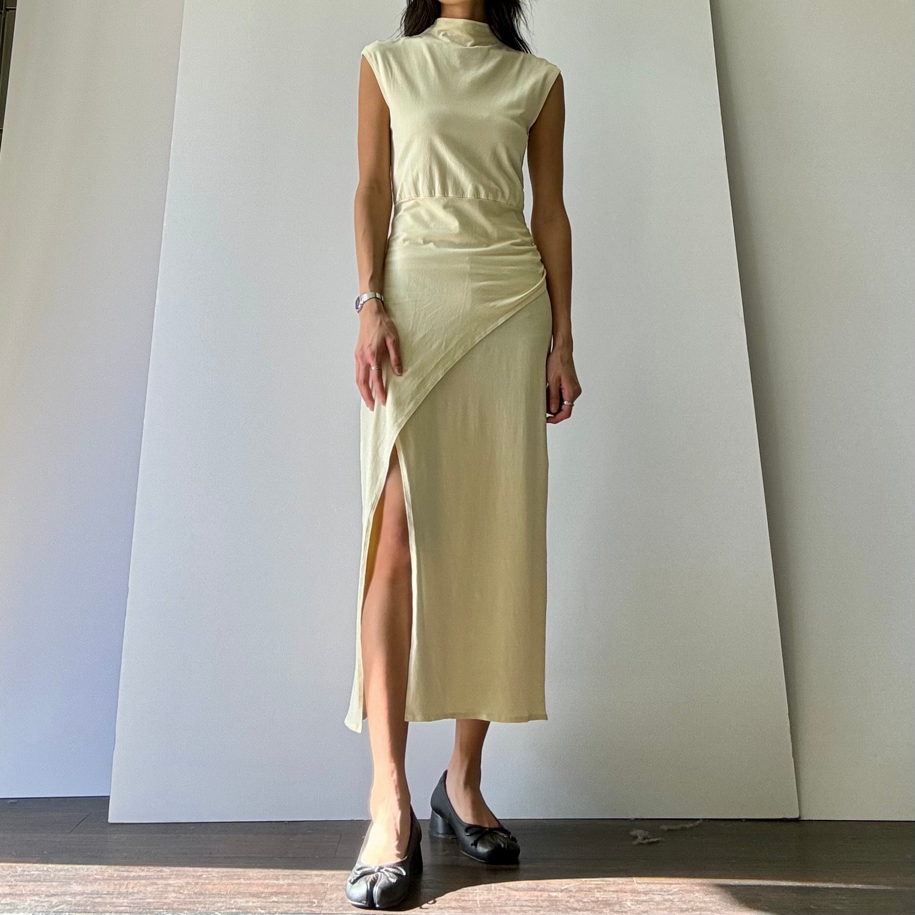 Mockneck Dress - Banana