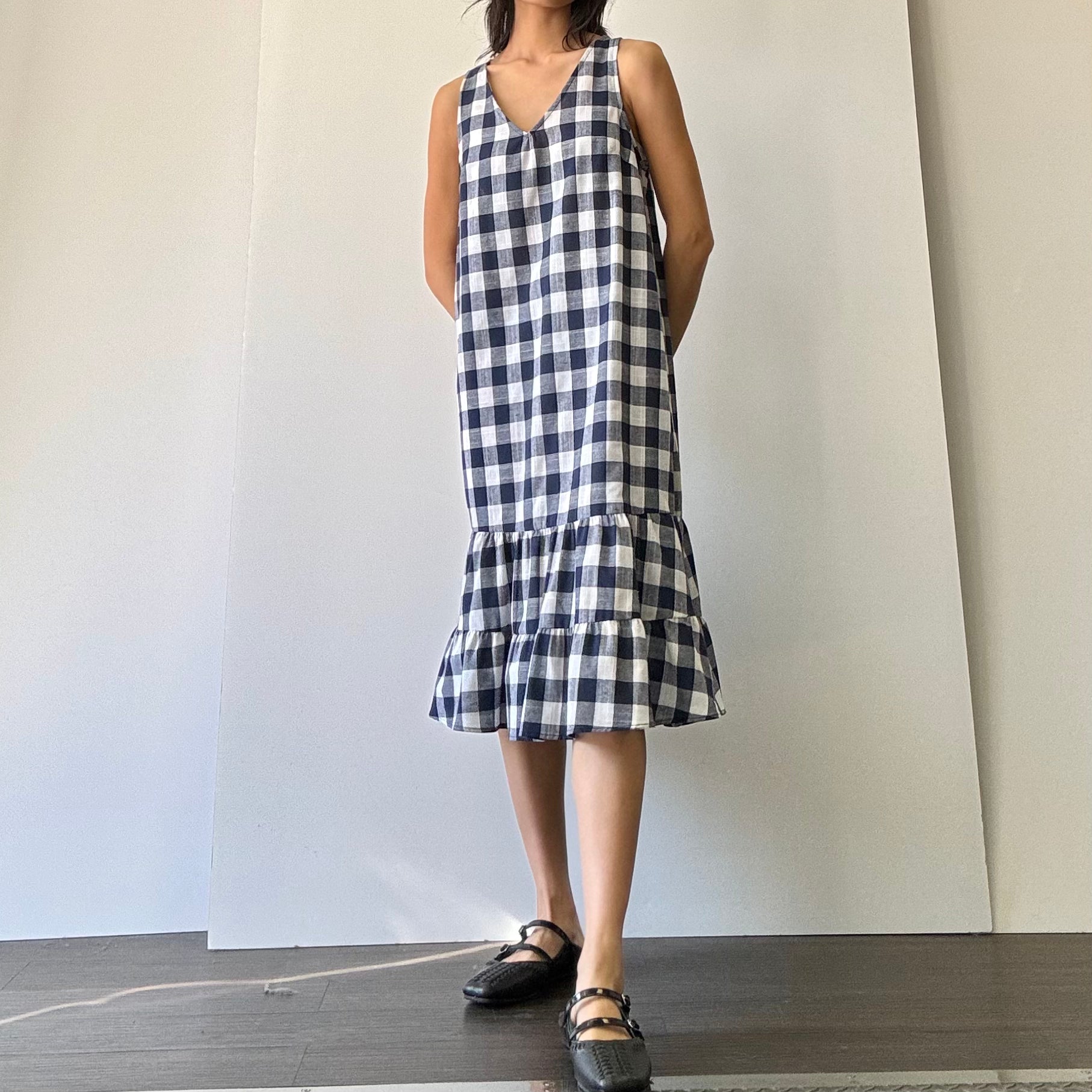 Gingham V-neck Dress - Navy/White