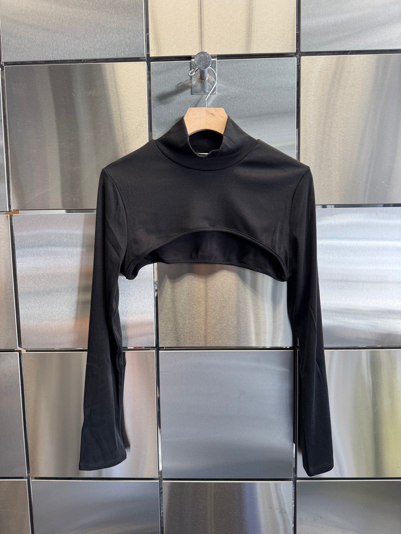 Two-Piece Set Turtle Neck and Cami