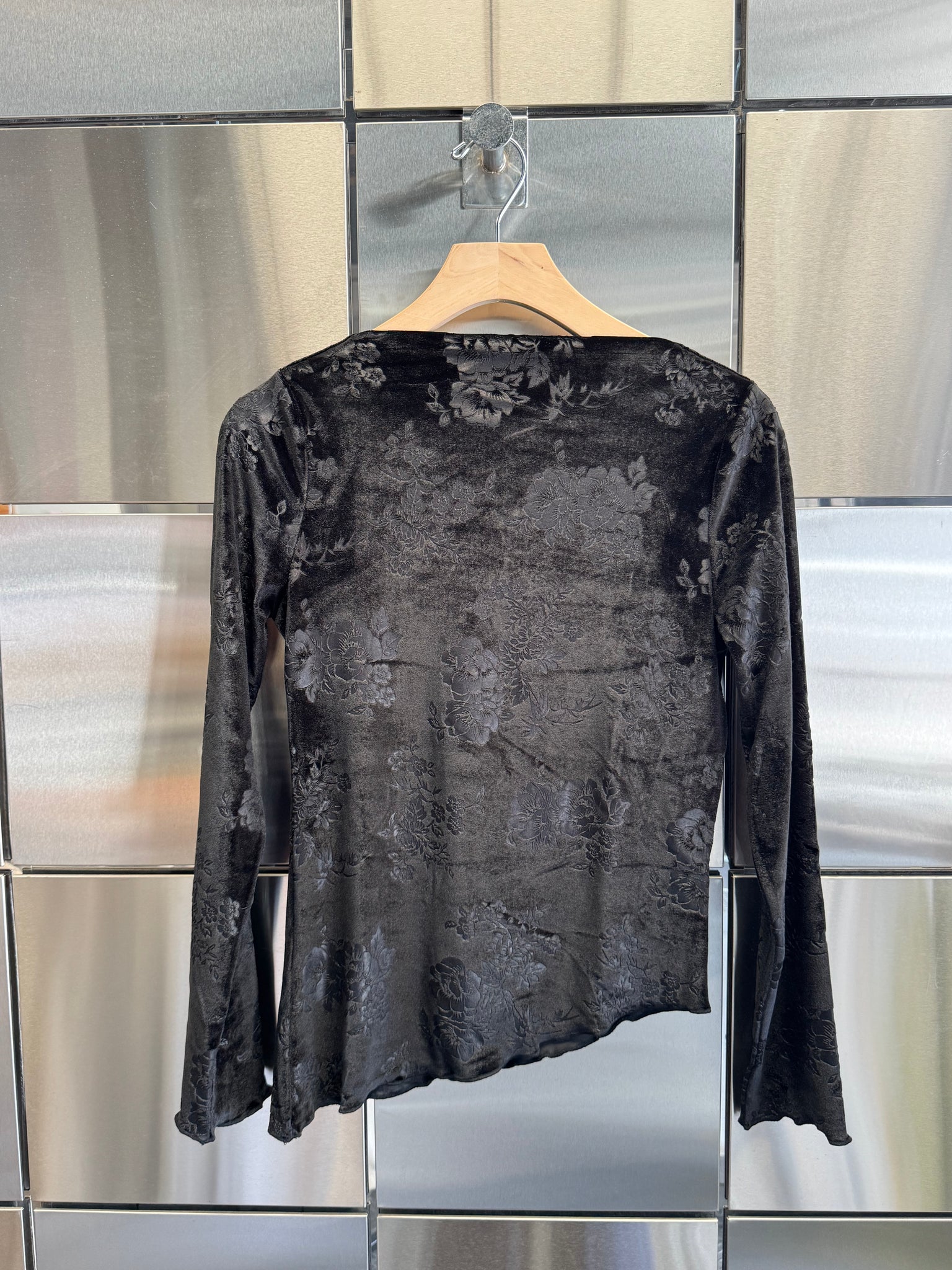 Boatneck Velvet Long Sleeve Top