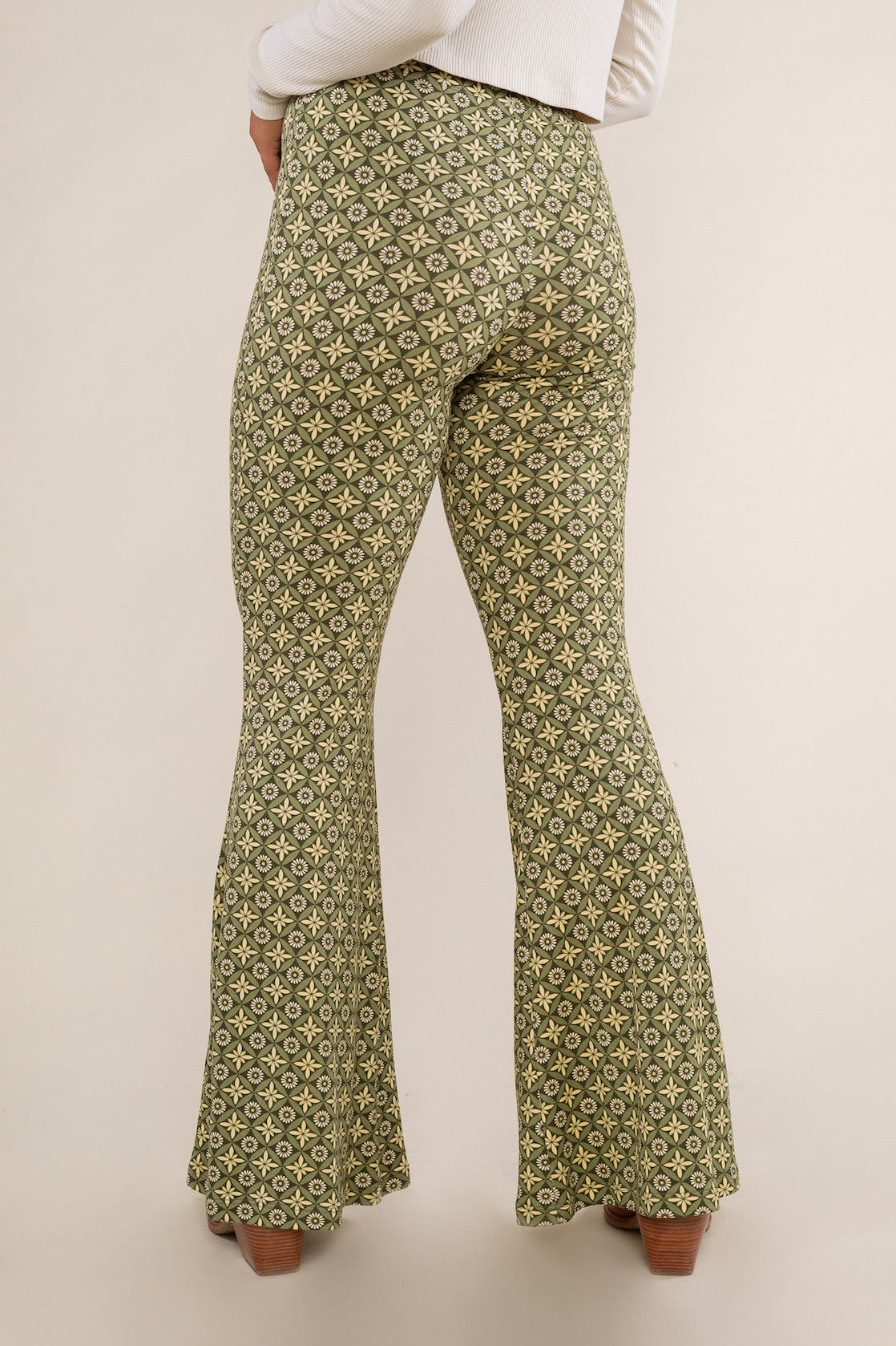 Flare Knit Print Pant
