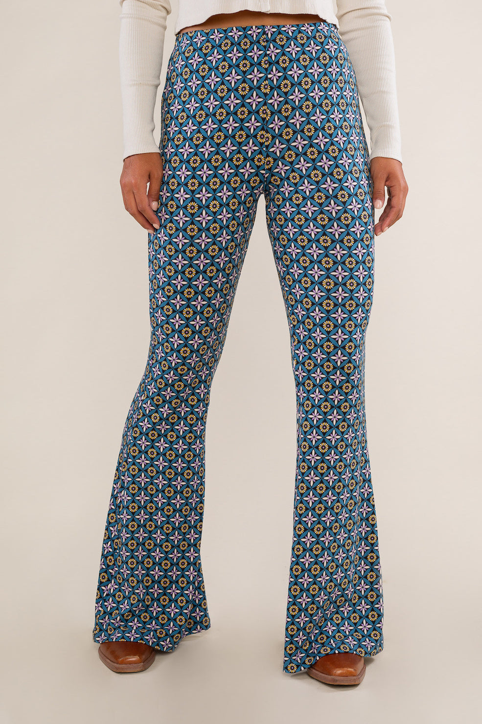 Flare Knit Print Pant