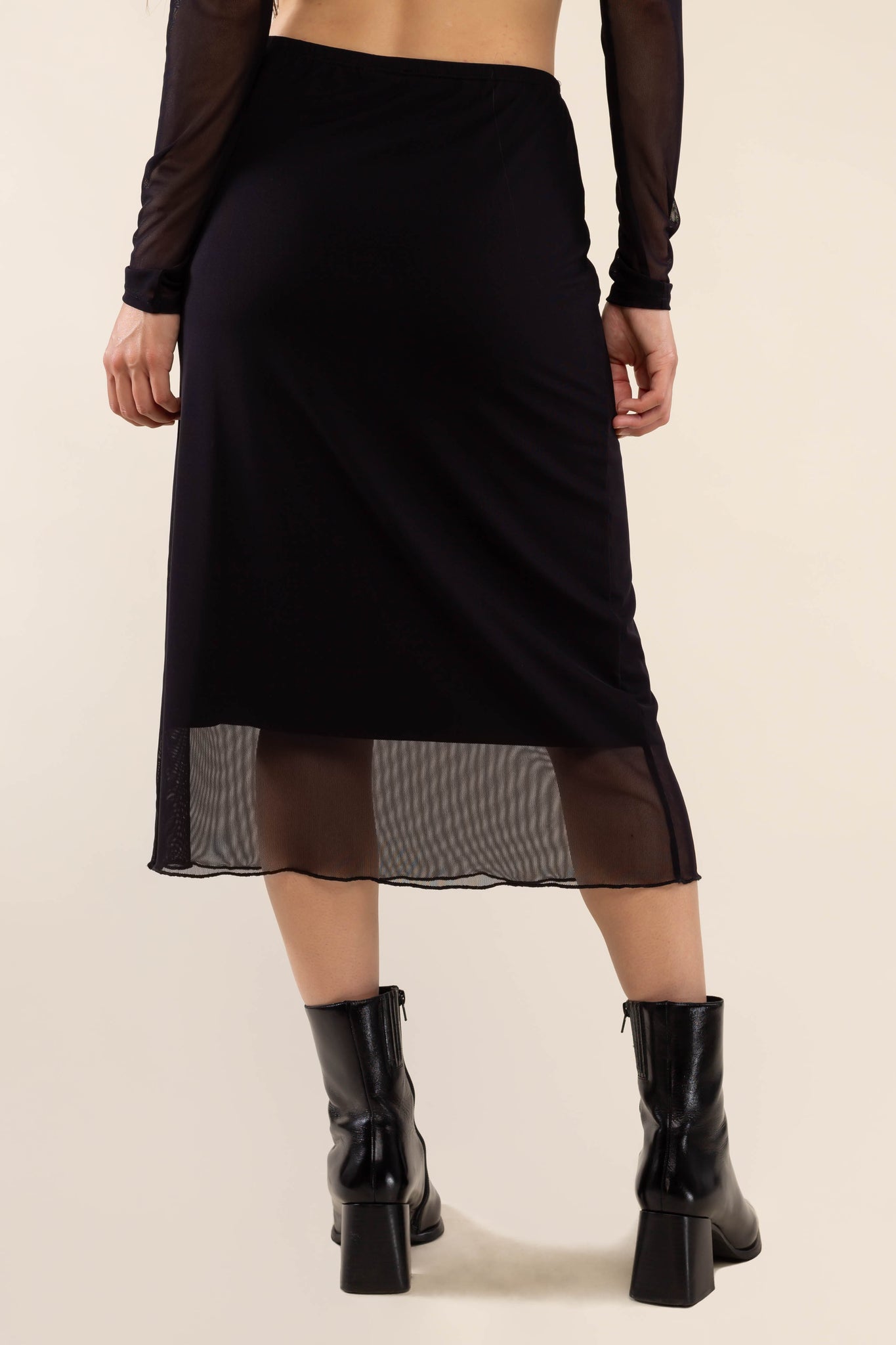 Mesh Skirt with Lining