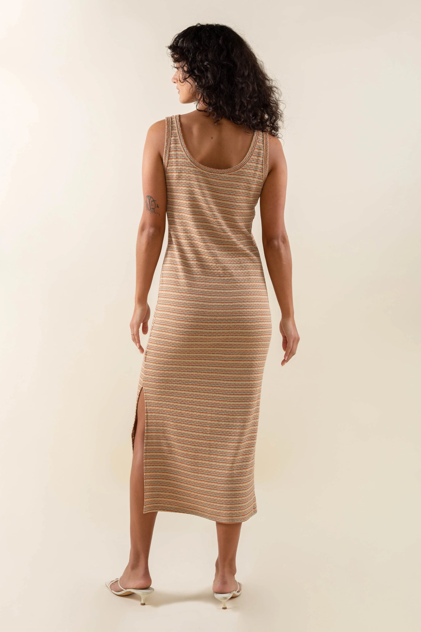 U-neck Midi Dress
