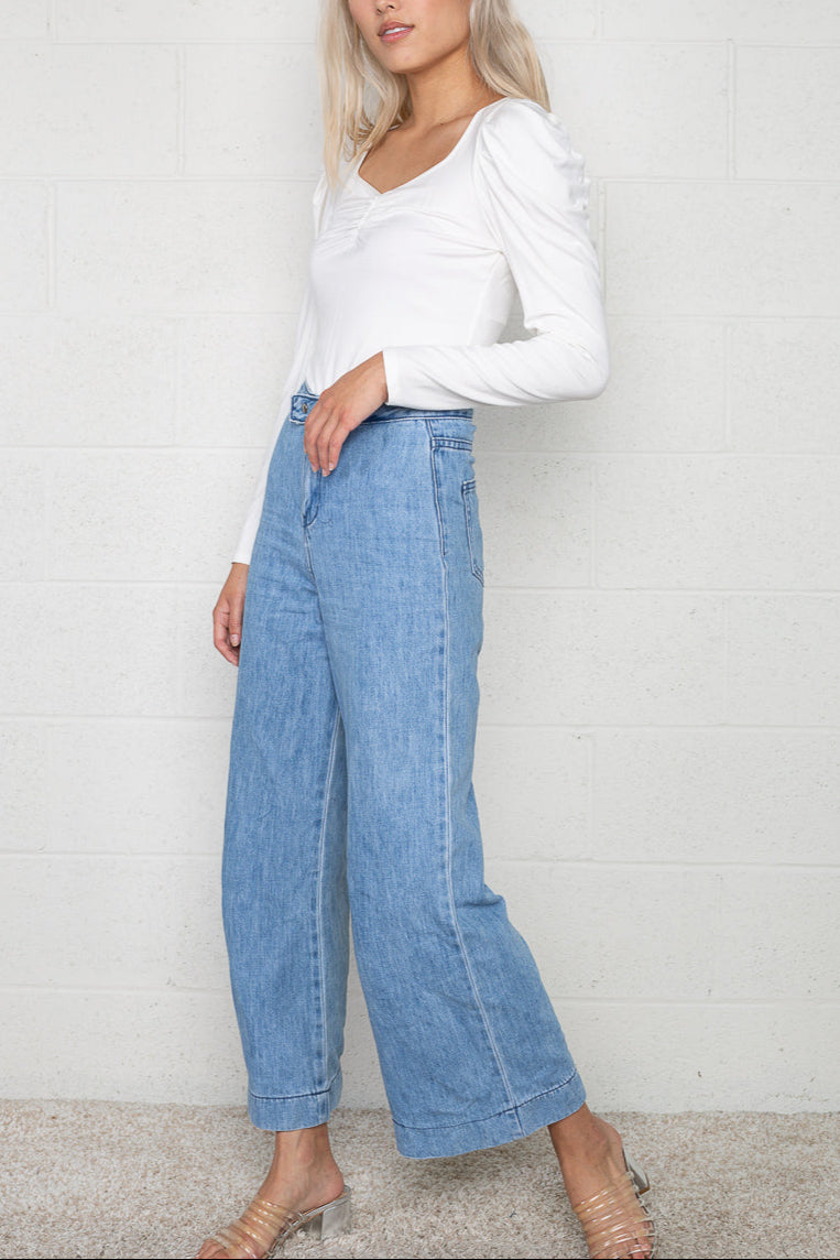 Puff Shoulder Long Sleeve