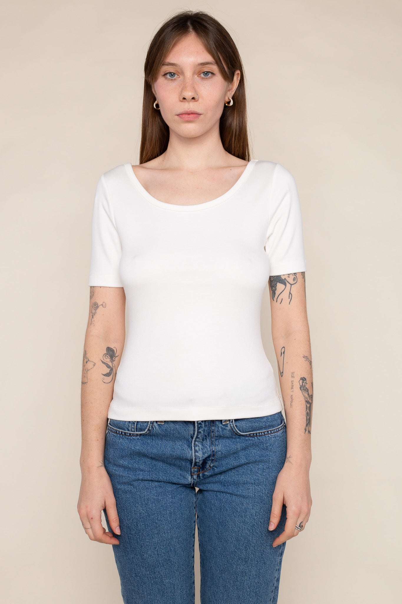 Low Back Basic Tee