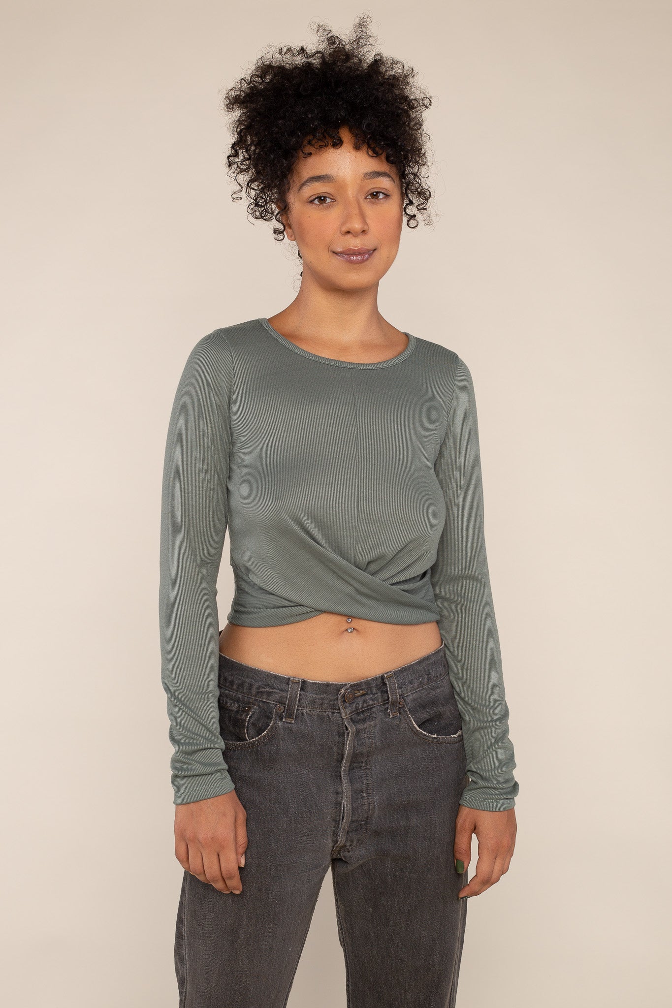 Twist Front Top