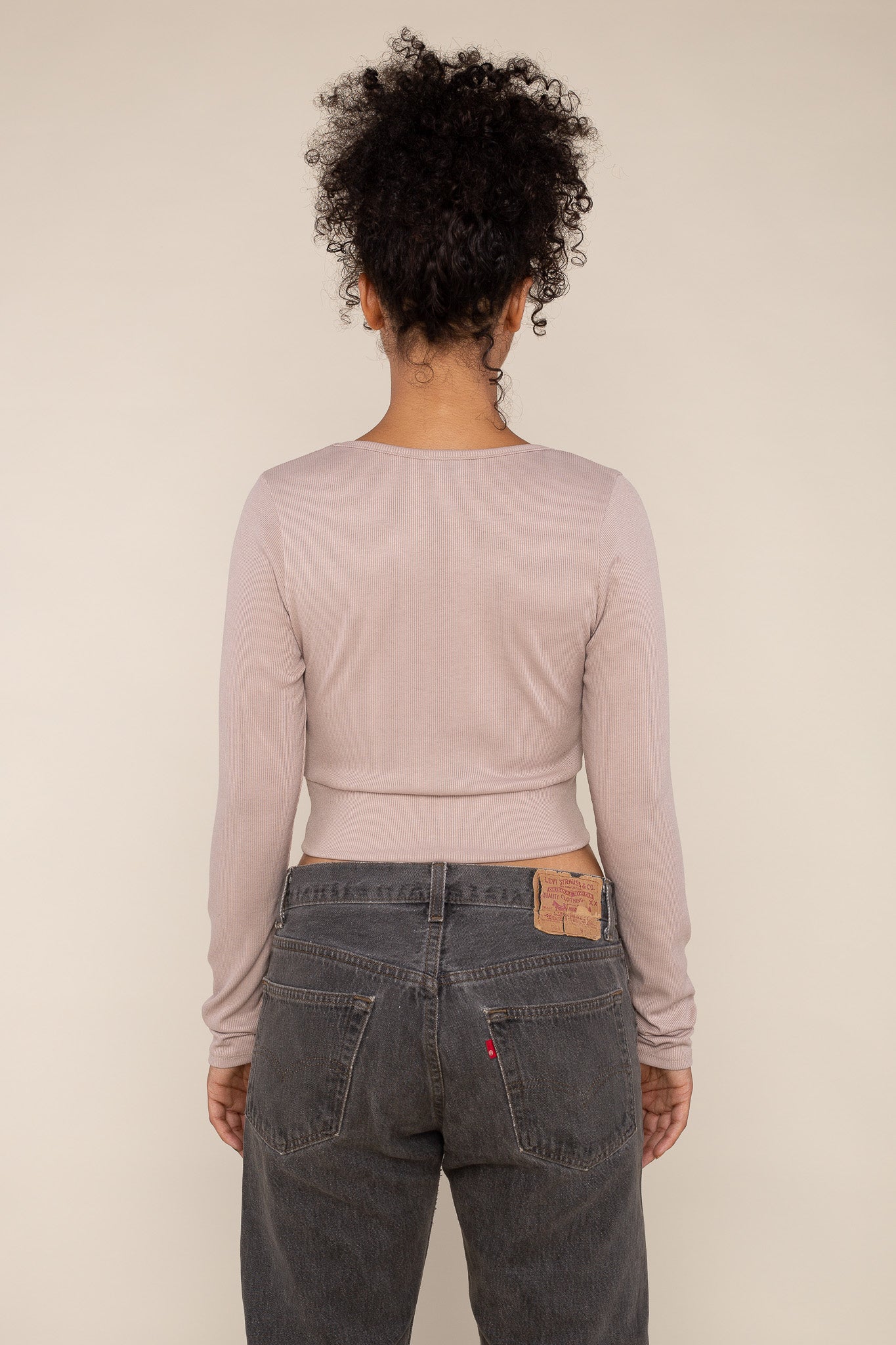Twist Front Top
